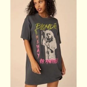 Daydreamer LA blondie band tee